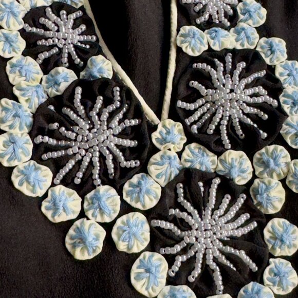 BCBG Maxazria Black Embellished Beaded V-Neck Racerback Chiffon Tank Pocket Sz M - Picture 3 of 11